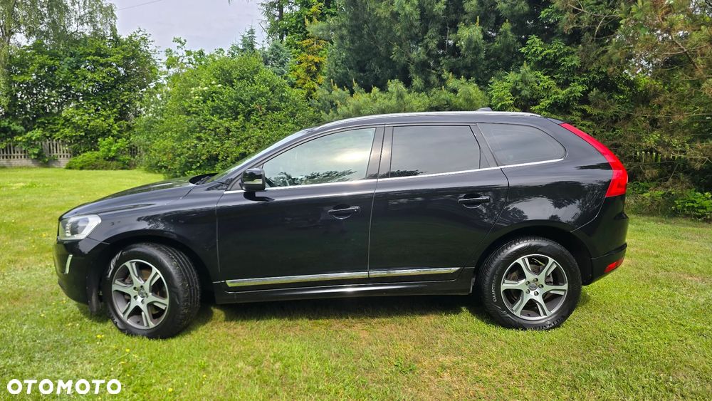 Volvo XC 60 D4 AWD Summum - 4