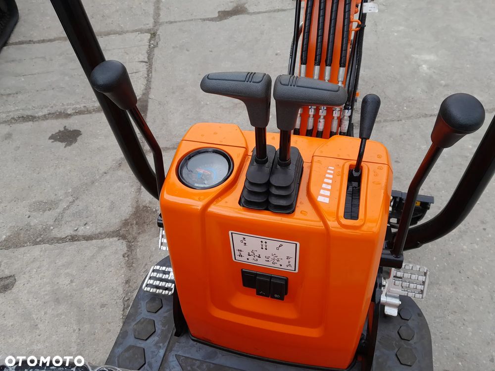 Lonking CDM6010 - 17