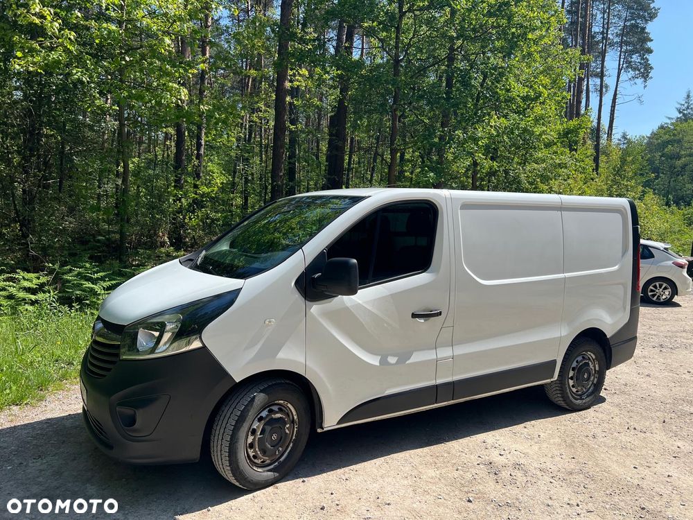 Opel Vivaro - 1