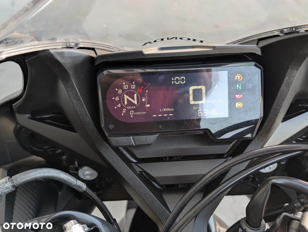 Honda CBR - 15