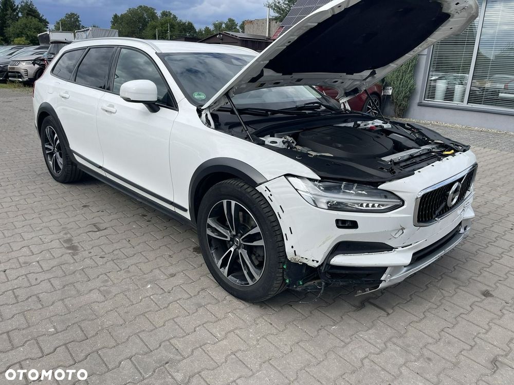 Volvo V90 Cross Country D4 AWD Geartronic - 3