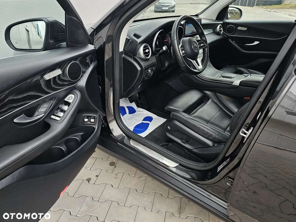 Mercedes-Benz GLC 220 d 4Matic 9G-TRONIC Exclusive - 6