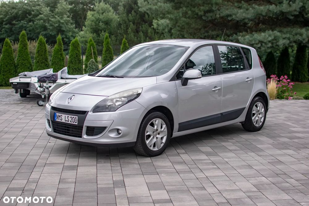 Renault Scenic - 8