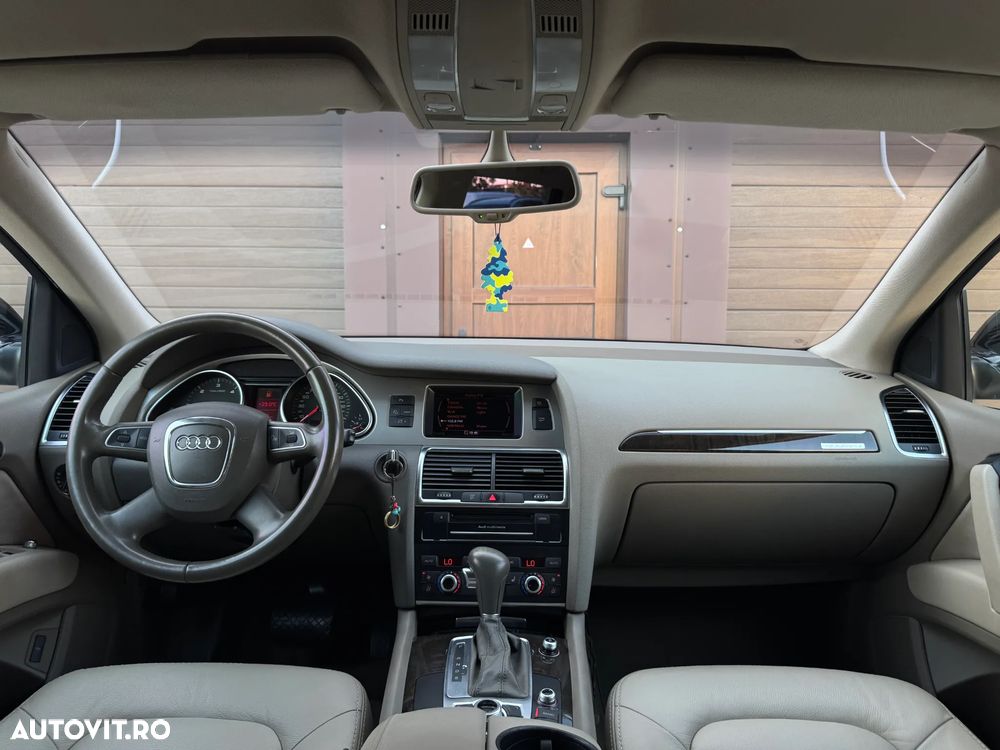 Audi Q7 - 18