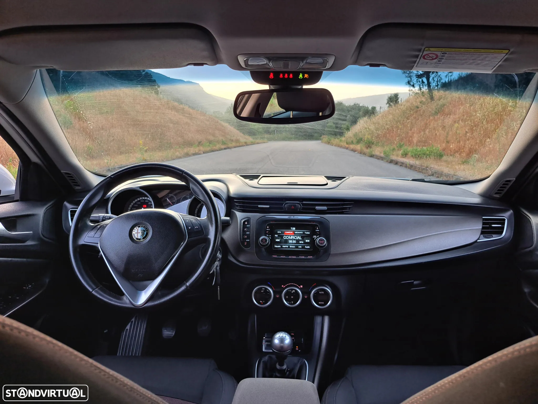Alfa Romeo Giulietta 1.6 JTDm Exclusive - 14