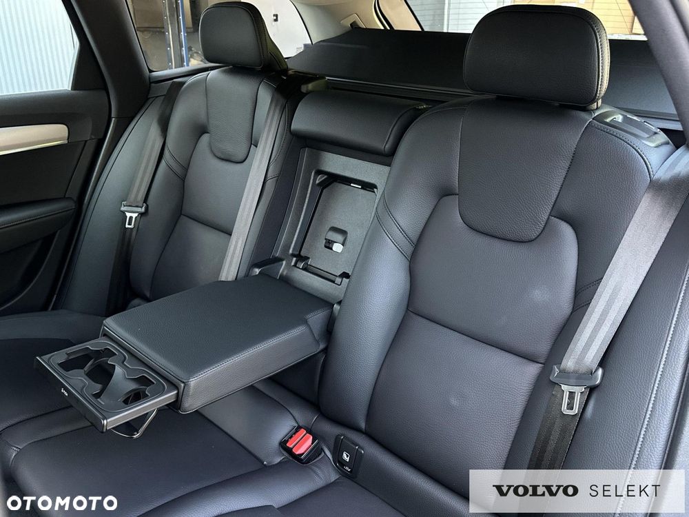 Volvo V90 - 17