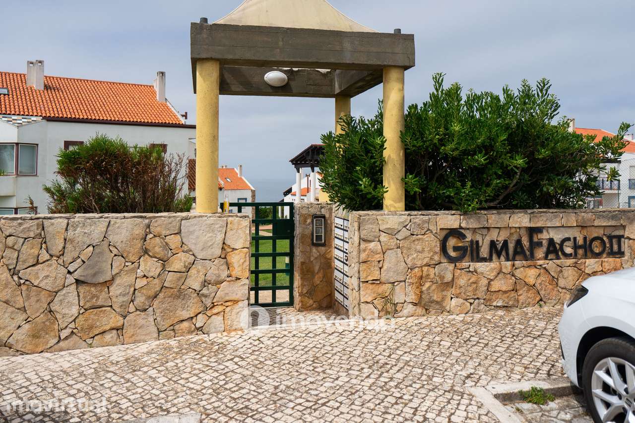 Apartamento T2, num condomínio com piscina, em São Martinho do Porto - Grande imagem: 2/44