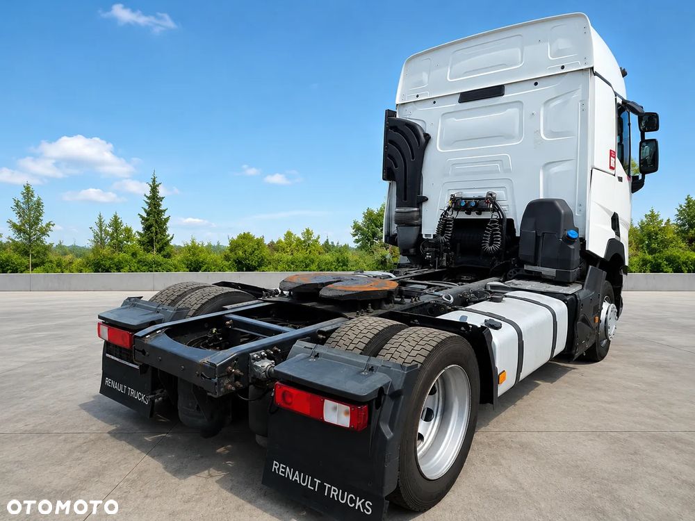 Renault GAMA T 460 powypadkowy odpala - 3