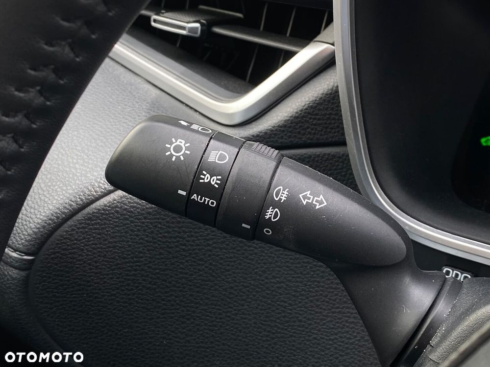 Toyota Corolla Cross 2.0 Hybrid Style - 28