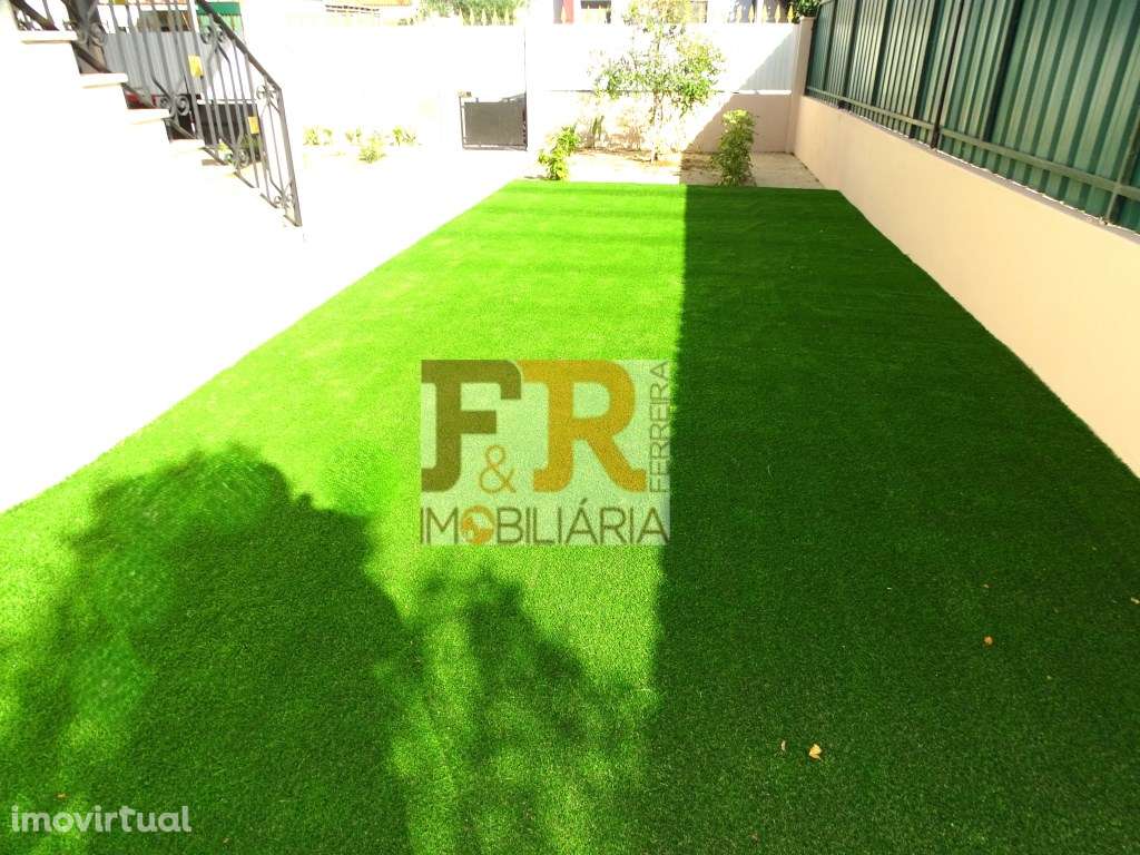 BAIXA DE VALOR!! Moradia Duplex T2+1 com sótão aproveitável e Garag... - Grande imagem: 5/59