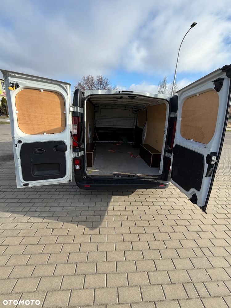 Renault TRAFIC 3 - 17