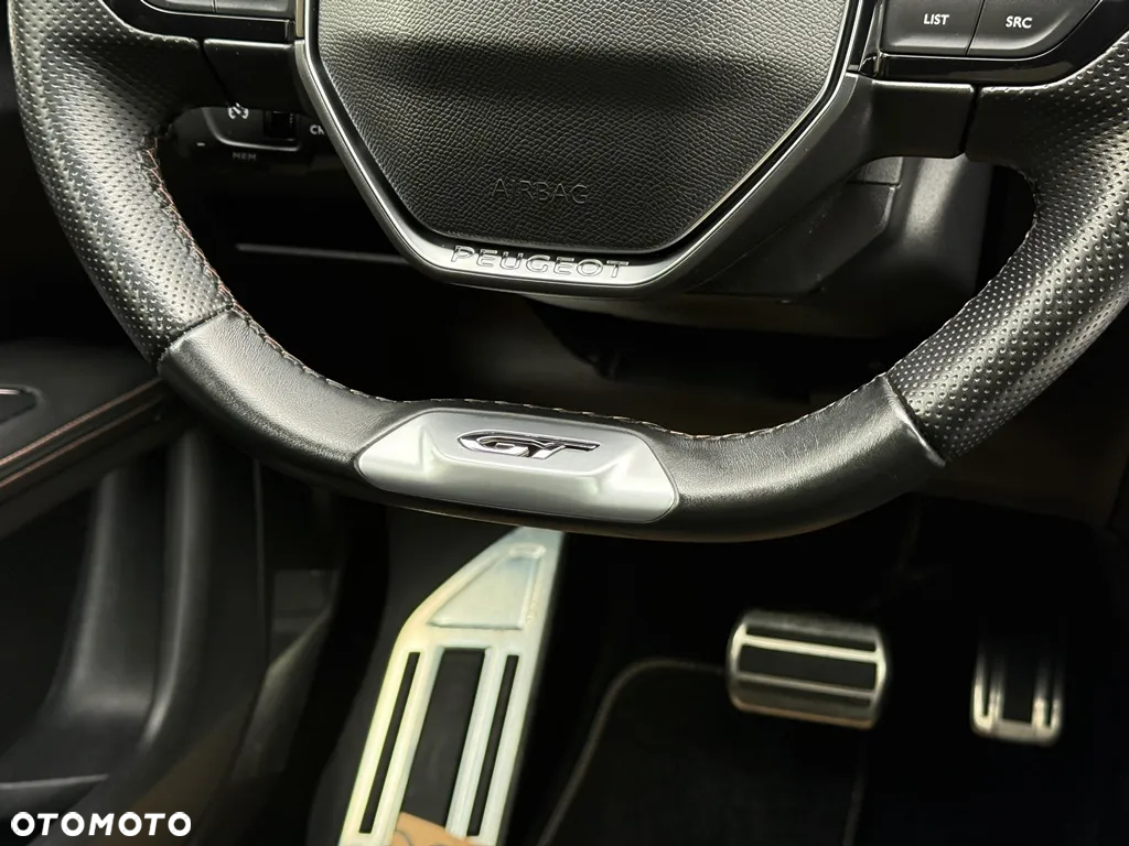 Peugeot 5008 1.6 PureTech GT S&S EAT8 - 8