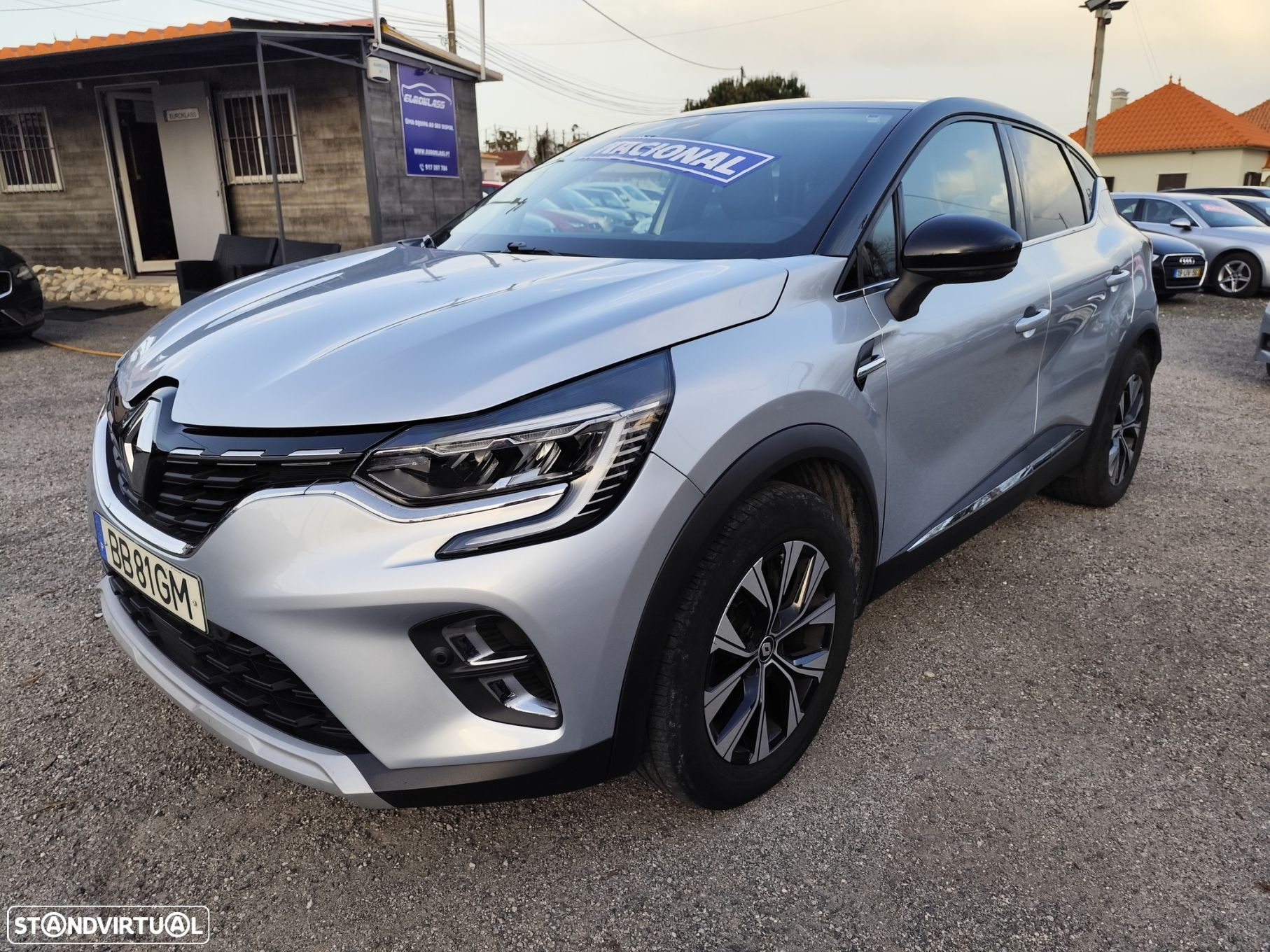 Renault Captur 1.0 TCe Techno Bi-Fuel - 10