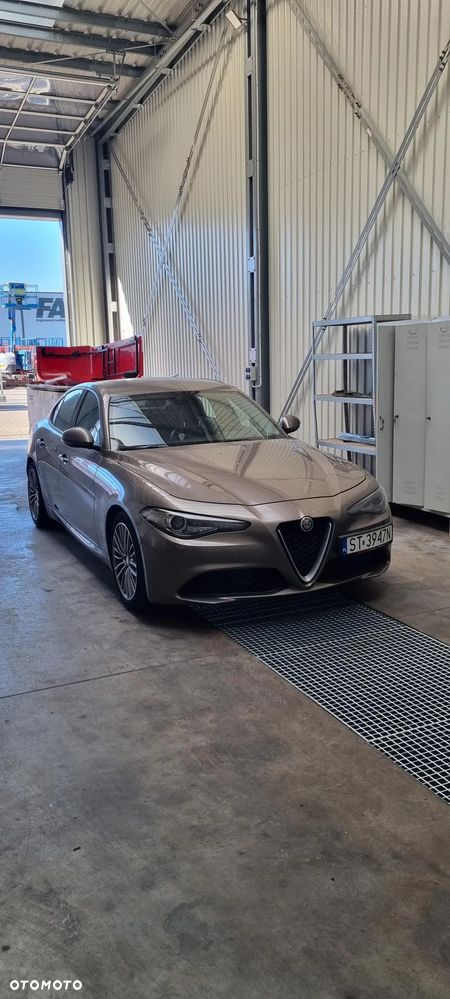 Alfa Romeo Giulia 2.2 D Turbo Super - 5