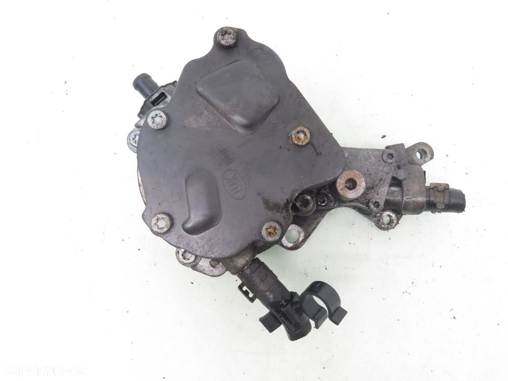 POMPA VACUM VW PASSAT B5 FL 1.9 TDI 038145215 038145209H - 5