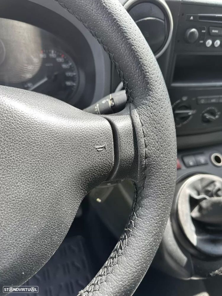 Peugeot partner 1.6 hdi - 42