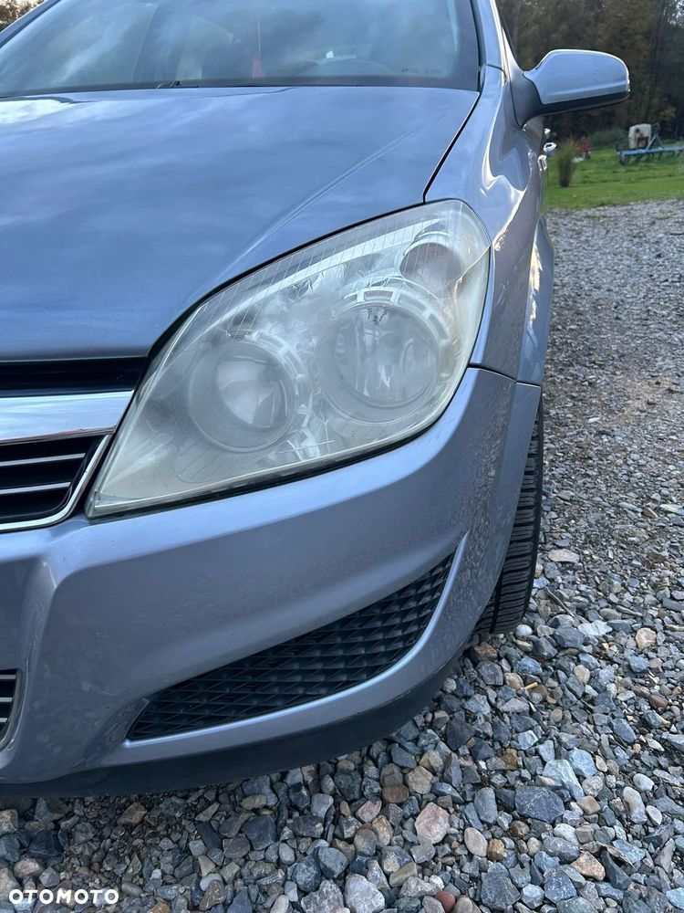 Opel Astra - 10