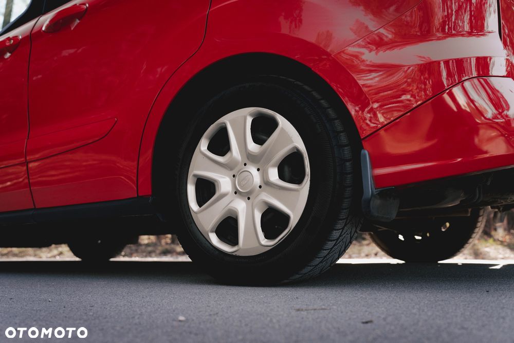 Ford Tourneo Courier 1.5 TDCi Trend - 16