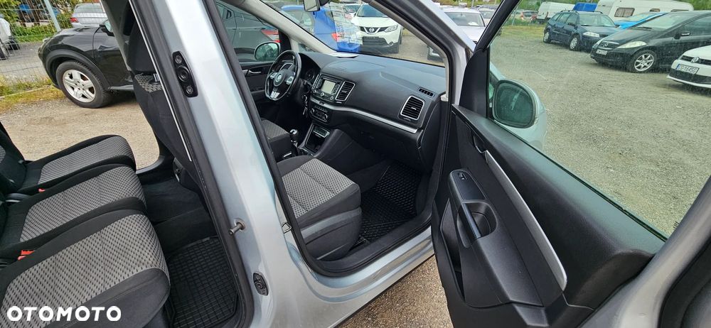Volkswagen Sharan 2.0 TDI Highline - 10