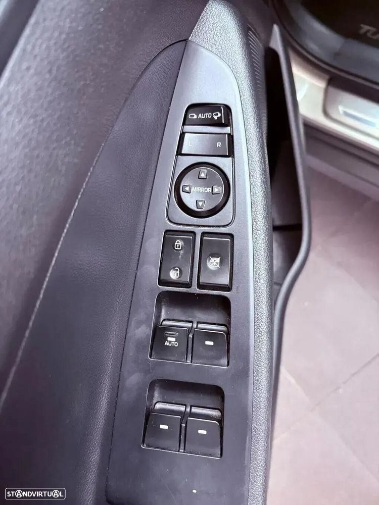 Hyundai Tucson - 12