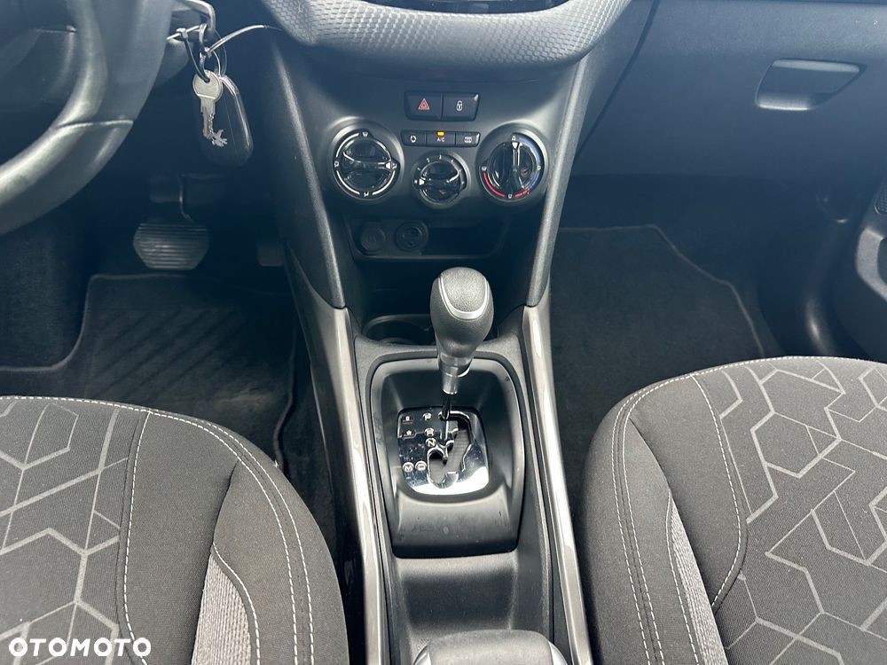 Peugeot 2008 - 18