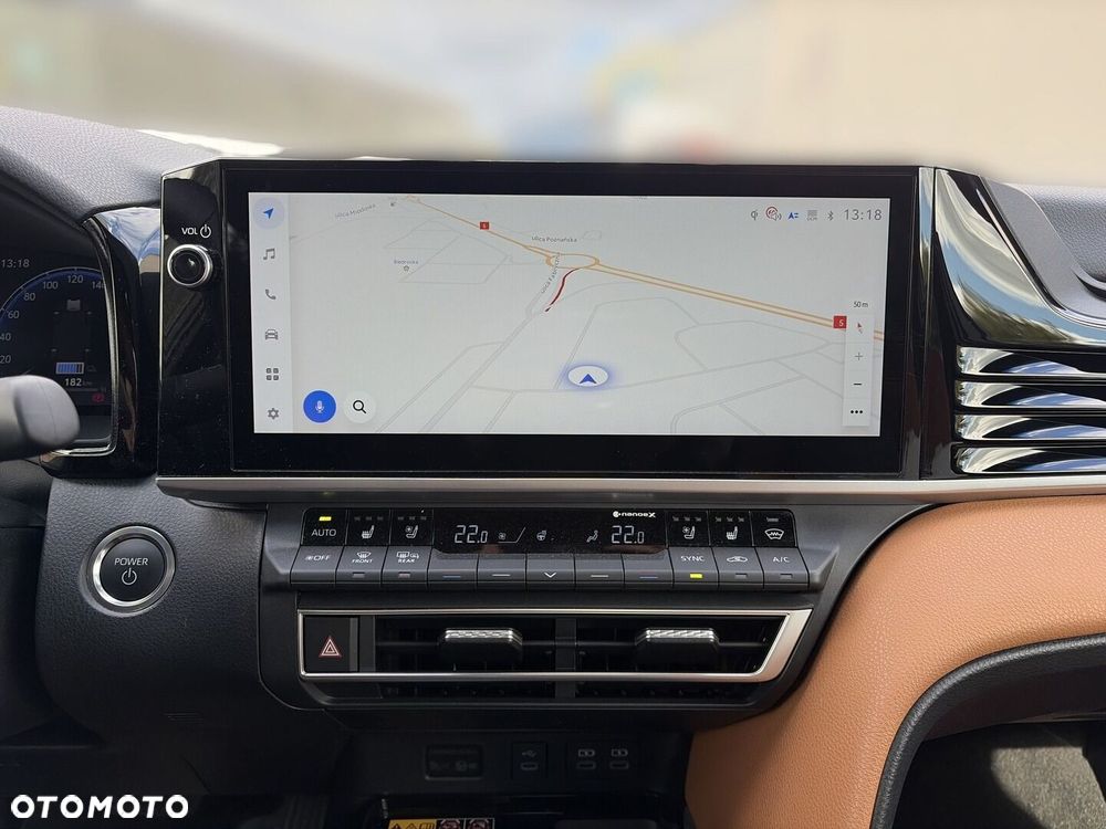 Toyota Camry - 20