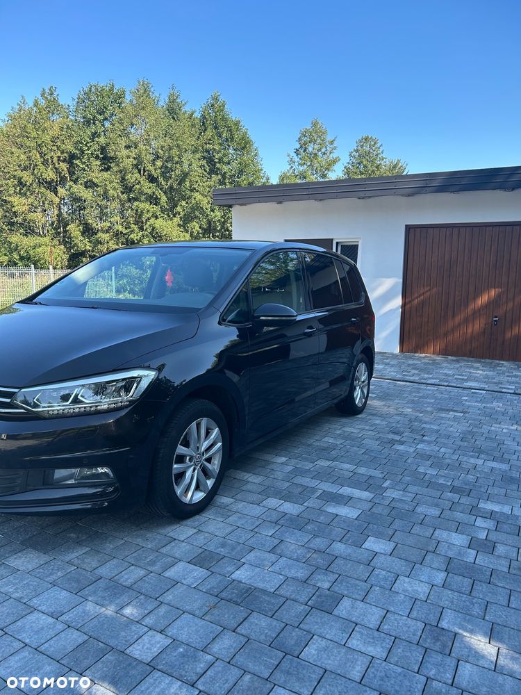 Volkswagen Touran - 2