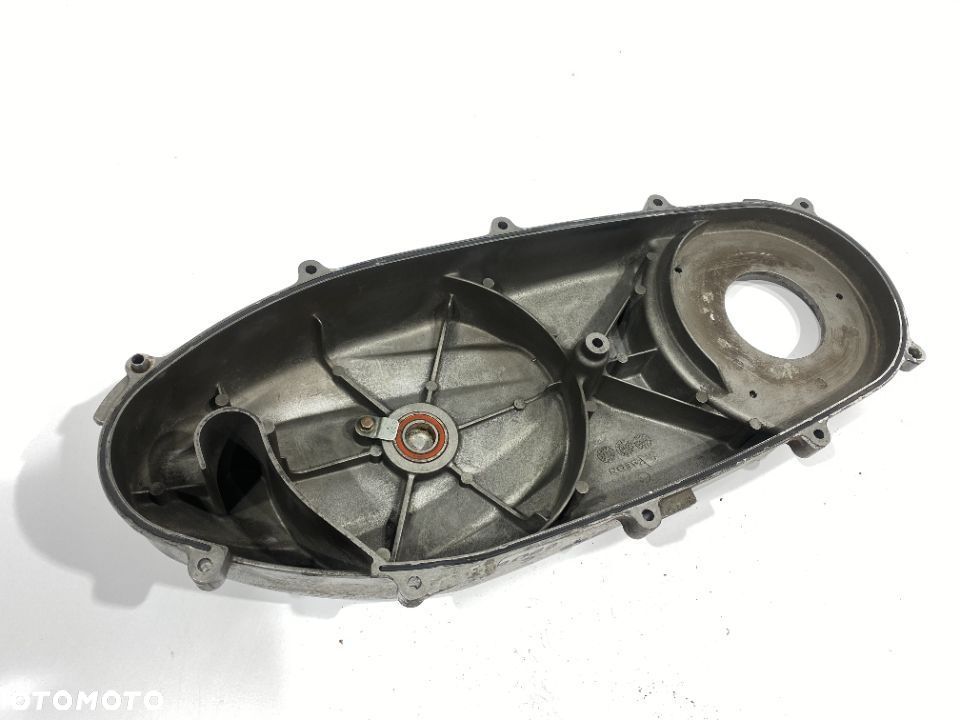 Dekiel pokrywa silnika   Quadro 3 350 - 4