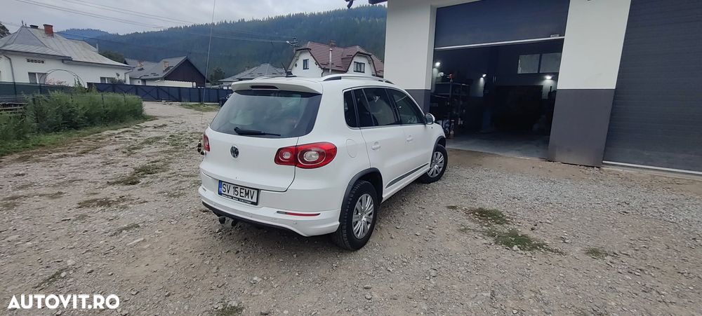 Volkswagen Tiguan - 4