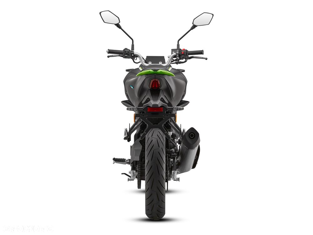 QJMOTOR SRK 125S - 3