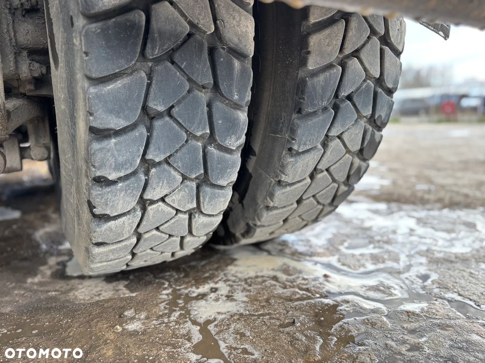 Mercedes-Benz AXOR - 5