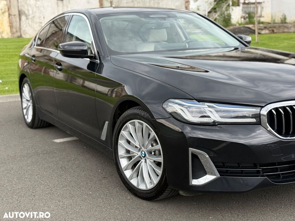 BMW Seria 5 530e xDrive Aut. Luxury Line - 15