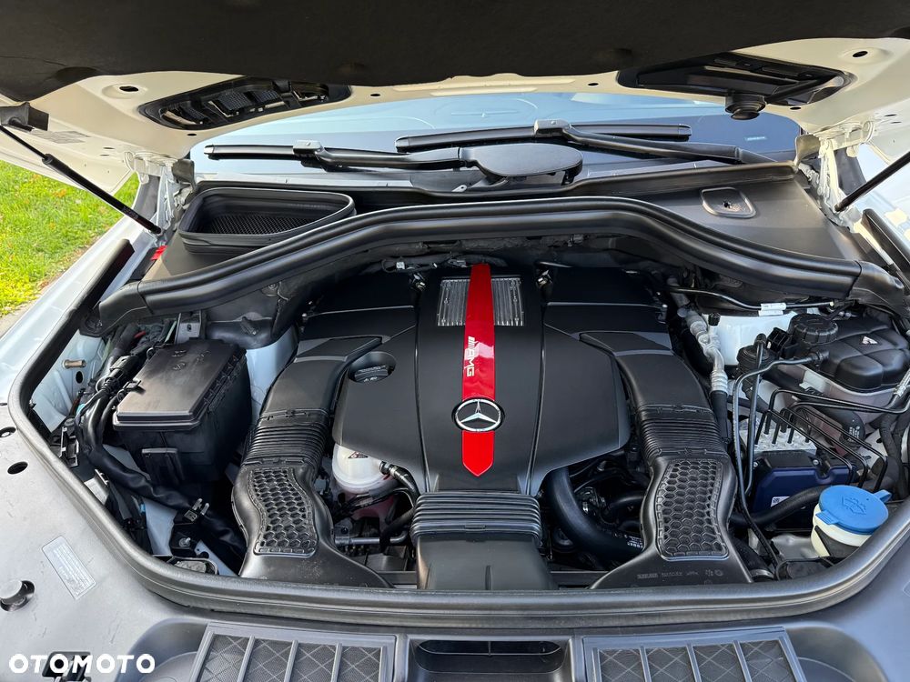Mercedes-Benz GLE AMG 43 4Matic 9G-TRONIC AMG Line - 14