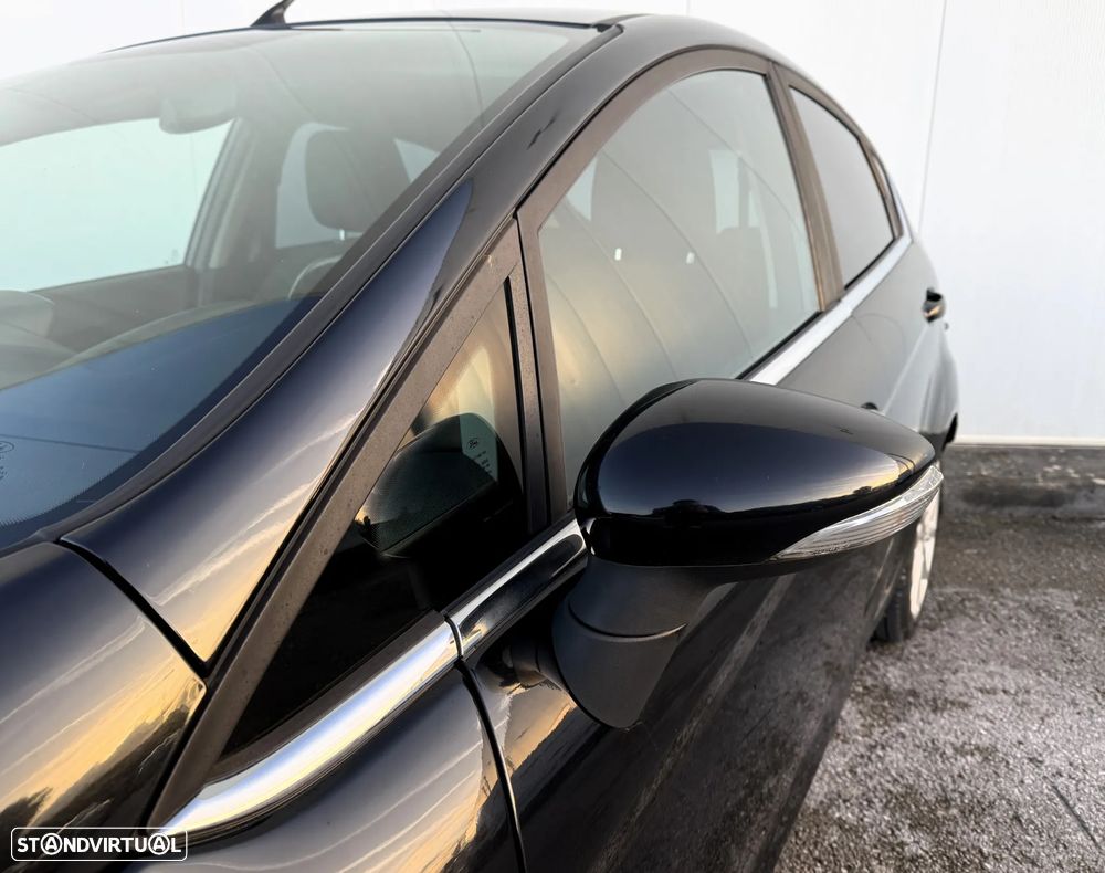 Ford Fiesta 1.5 TDCi Titanium - 10