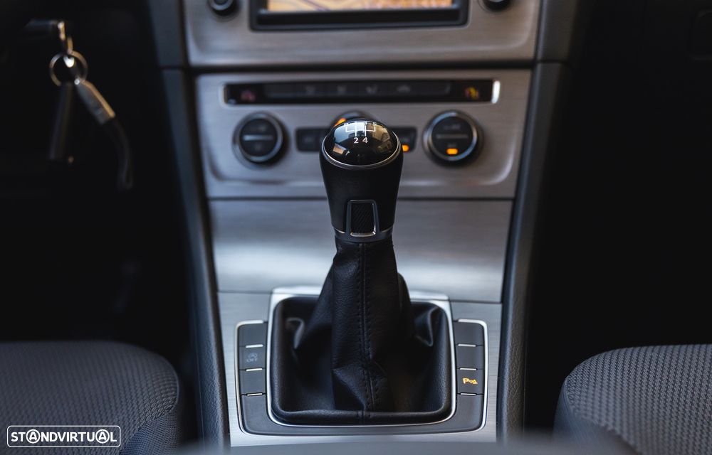 VW Golf 1.6 TDi GPS Edition - 12