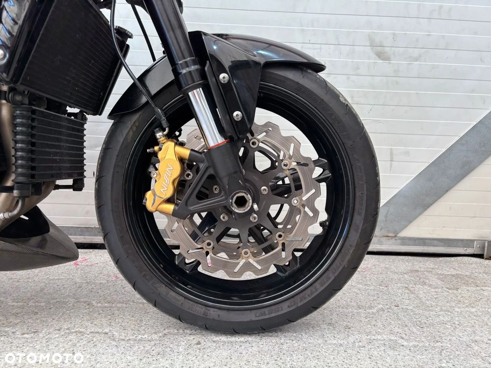 Triumph Speed Triple - 24