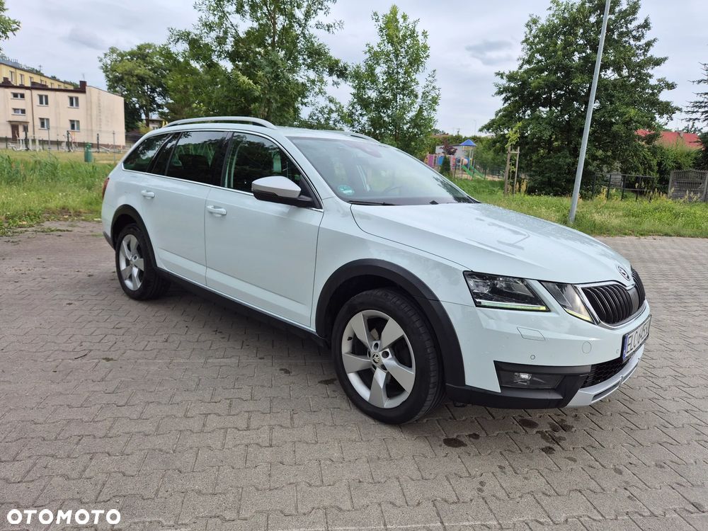 Skoda Octavia 2.0 TDI 4x4 Ambition DSG - 4