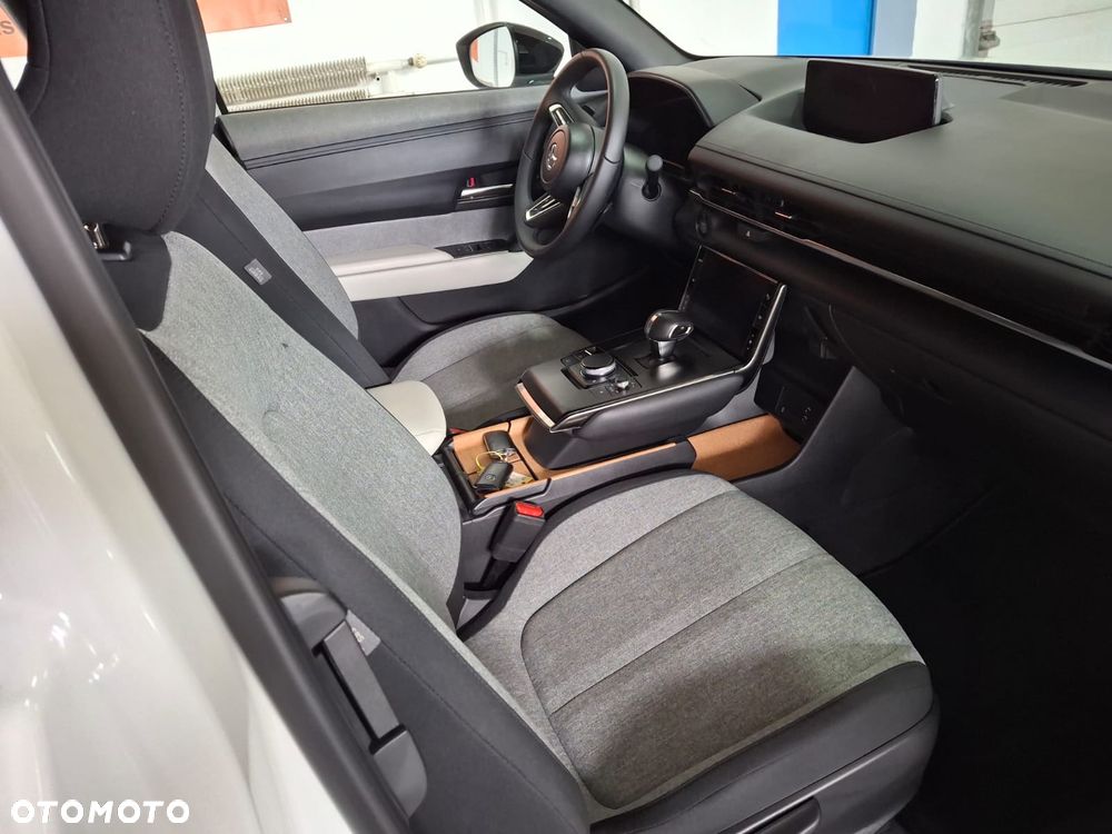 Mazda MX-30 e-SKYACTIV PRIME-LINE - 9