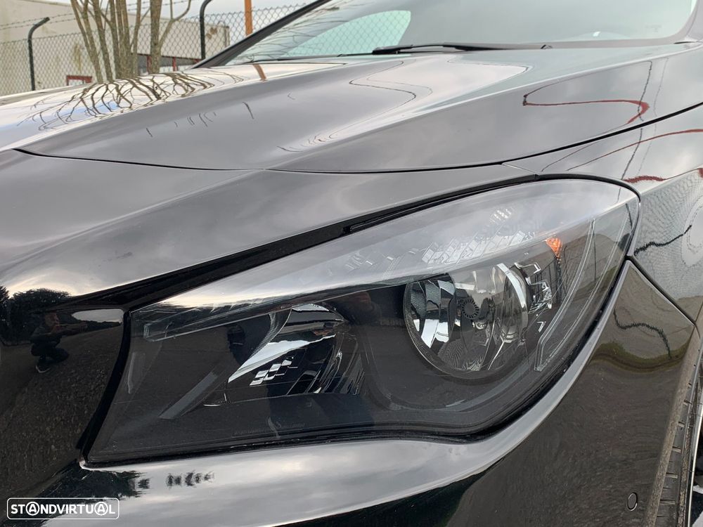 Mercedes-Benz CLA 200 d Shooting Brake AMG Line Aut. - 3