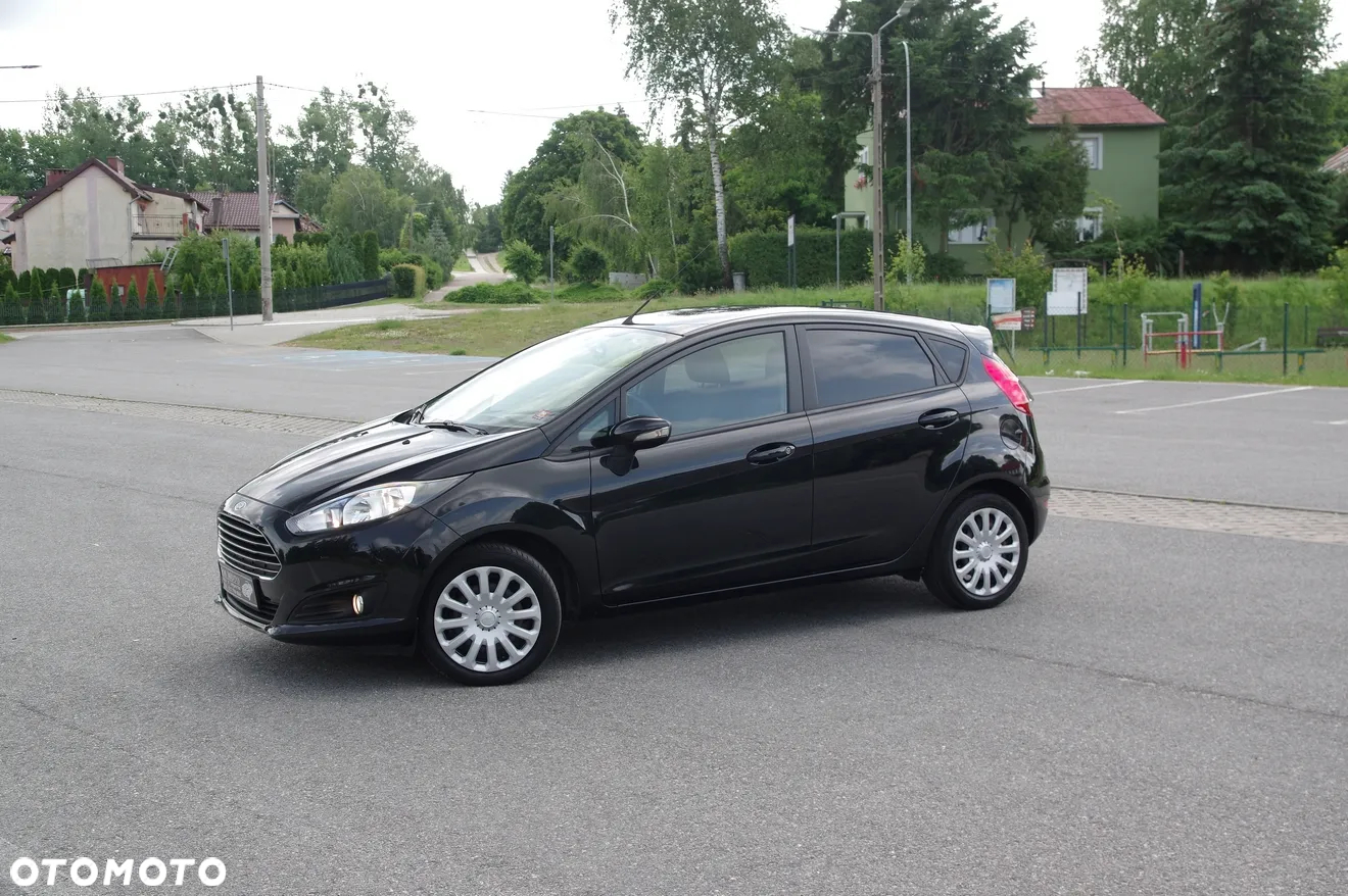 Ford Fiesta 1.0 EcoBoost S&S TREND - 11