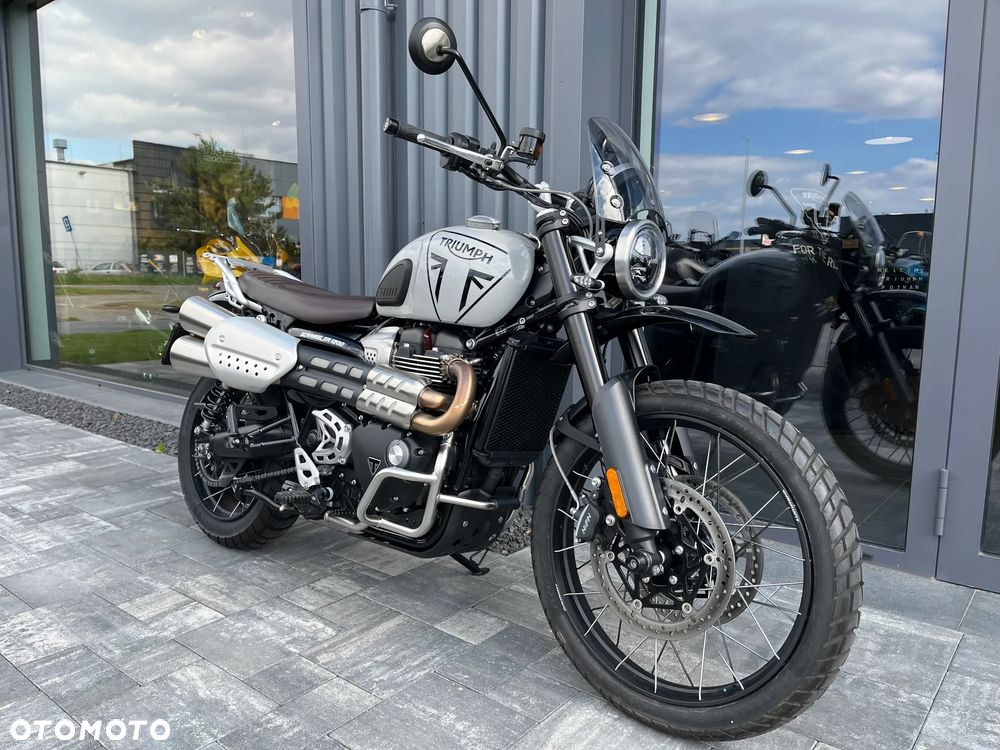 Triumph Scrambler - 3