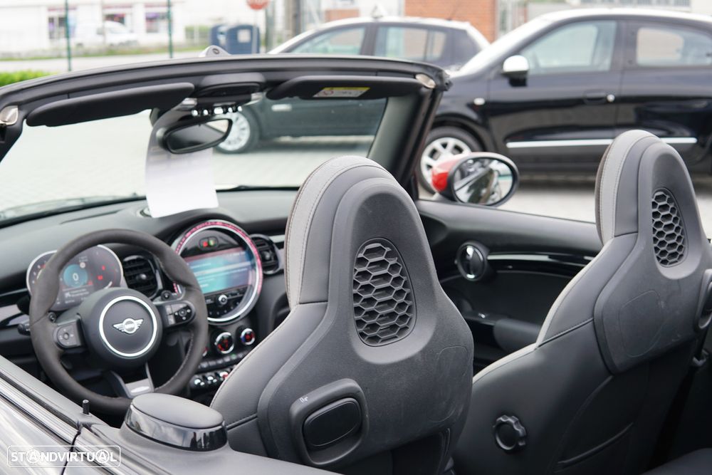 MINI Cabrio John Cooper Works Auto Desportiva - 14