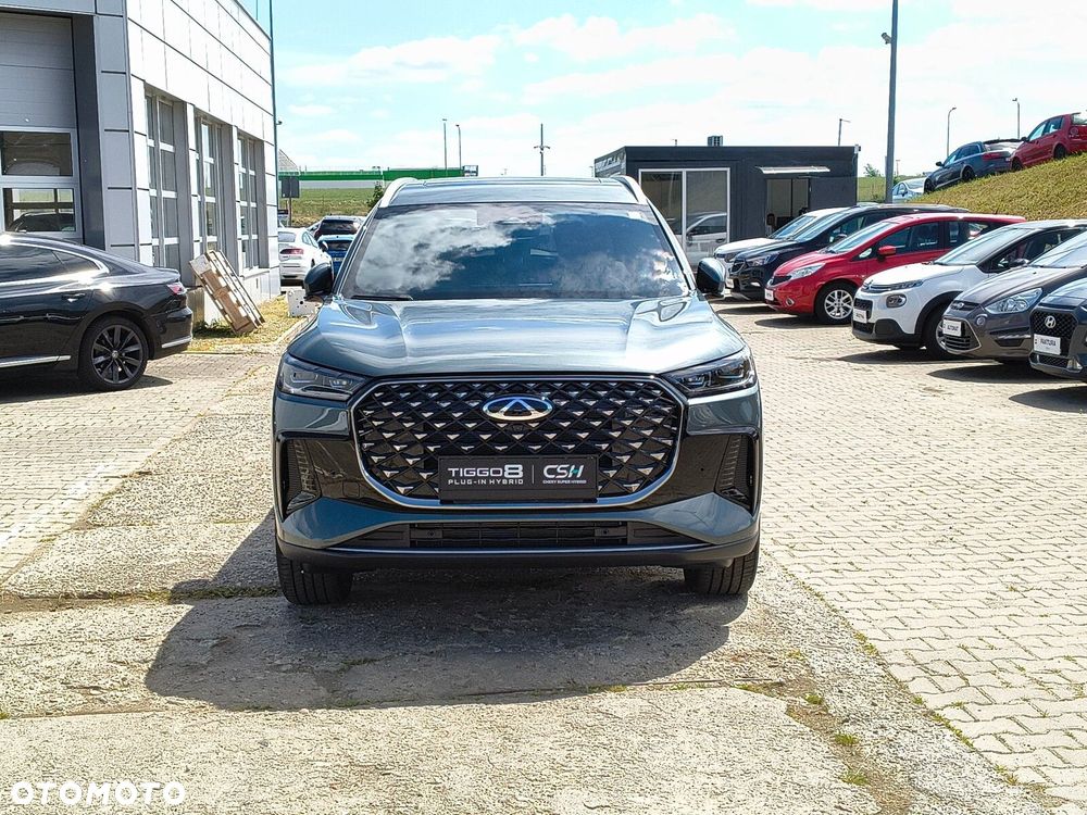 Chery Tiggo 8 1.5 T-GDI Super Hybrid Prestige DCT - 8