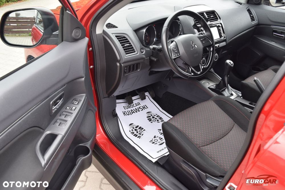 Mitsubishi ASX - 11