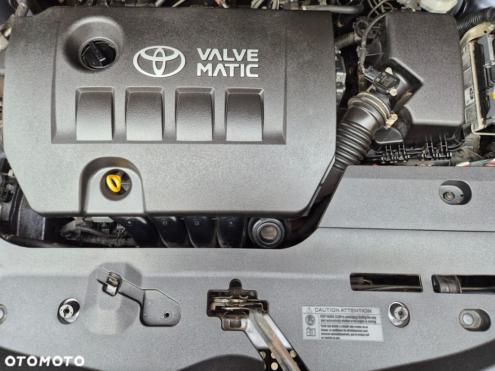 Toyota Verso 1.8 Prestige EU5 - 8