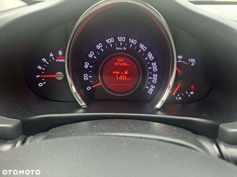 Kia Sportage - 21