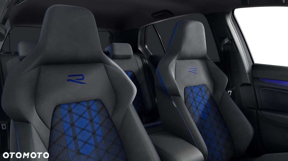Volkswagen Golf - 10