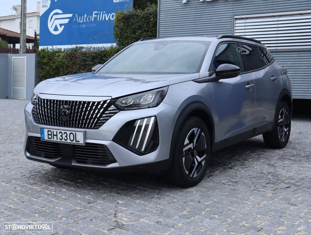 Peugeot 2008 1.2 PureTech Allure - 10