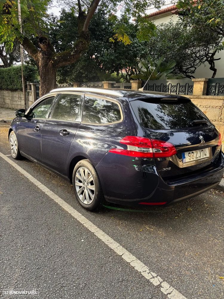Peugeot 308 2019 photo 3