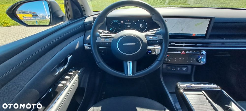 Hyundai Tucson 1.6 T-GDi HEV Executive 2WD - 34